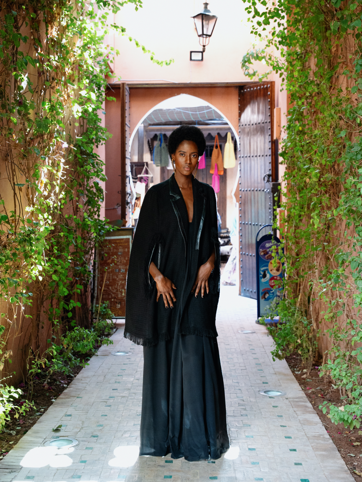 Lana Wool Cape Black