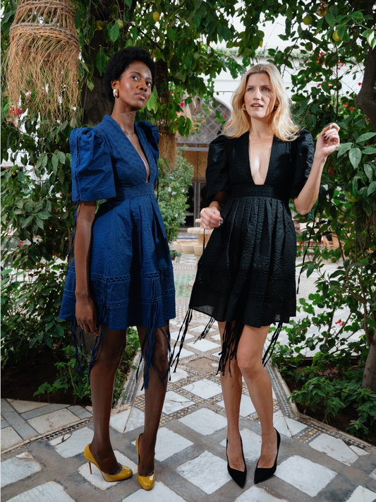 Alexia’s Square Short Navy Blue