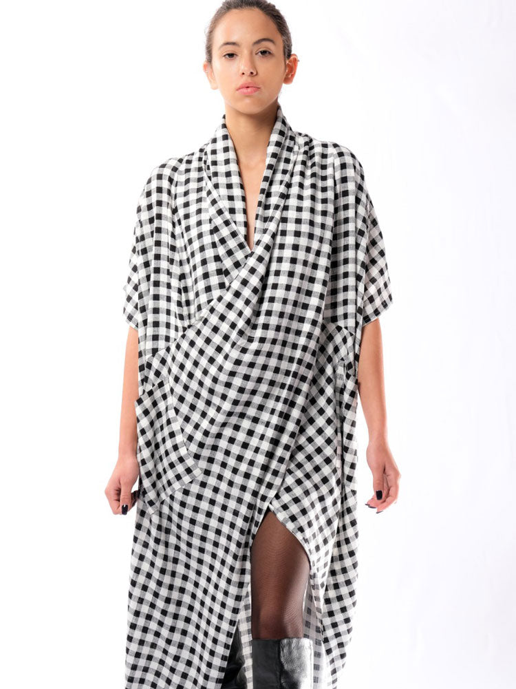 Nadia’s Dress Kimono - Black & White